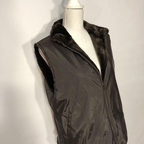 Blass Sport Vintage Reversible Faux Fur Chocolate Brown Zip Up Vest - Picture 5 of 8